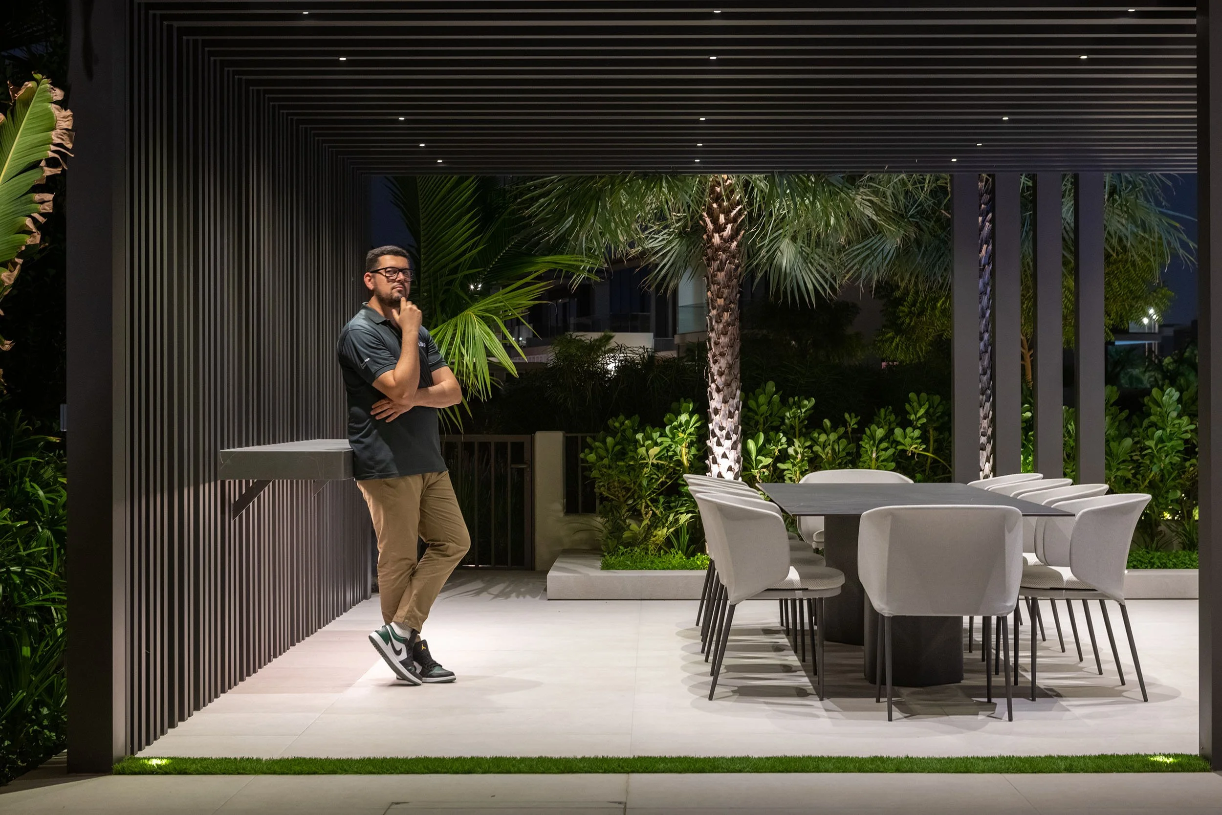 Smart Outdoor Kitchens - The High-Tech Features Worth Every Penny